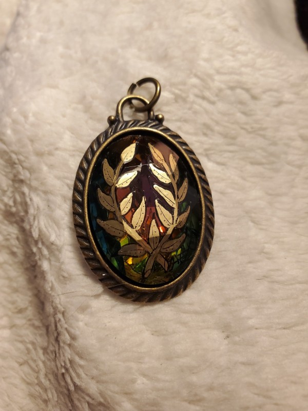 Laurel Rainbow Pendant