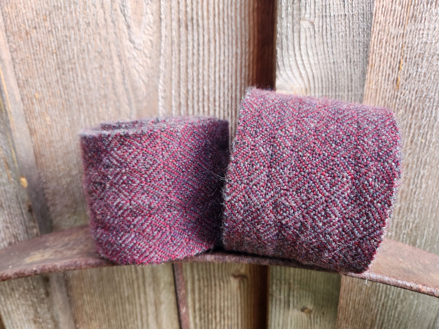 Burgundy and Grey Wicklbandr/Winingas 100% Wool