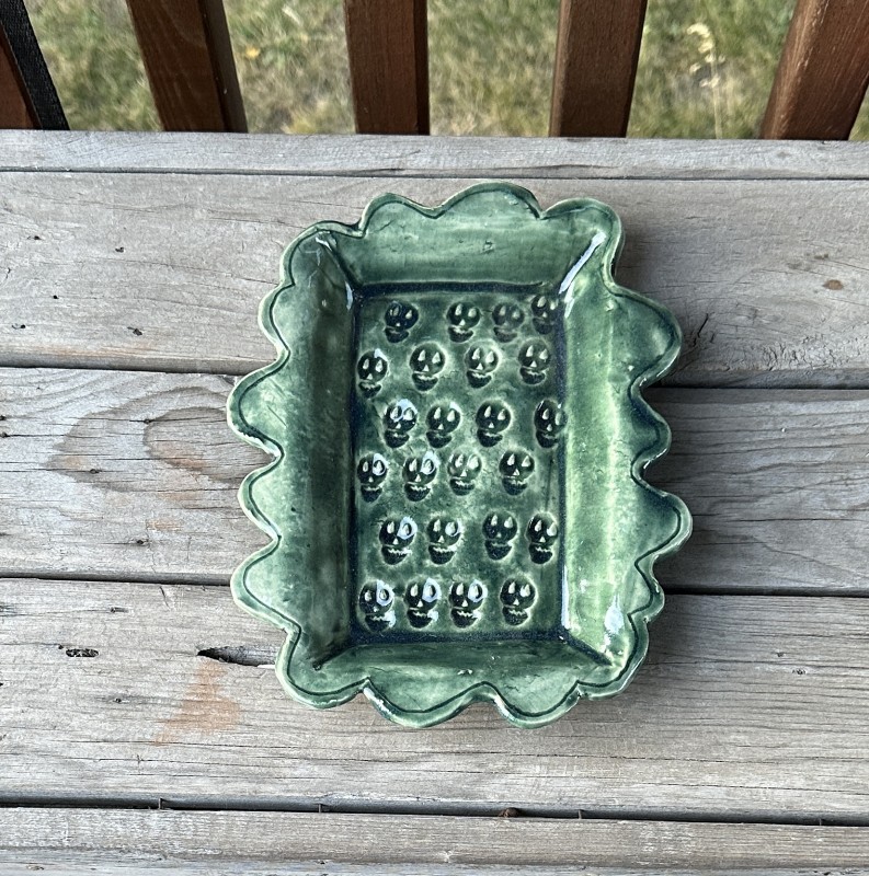 Skull tray