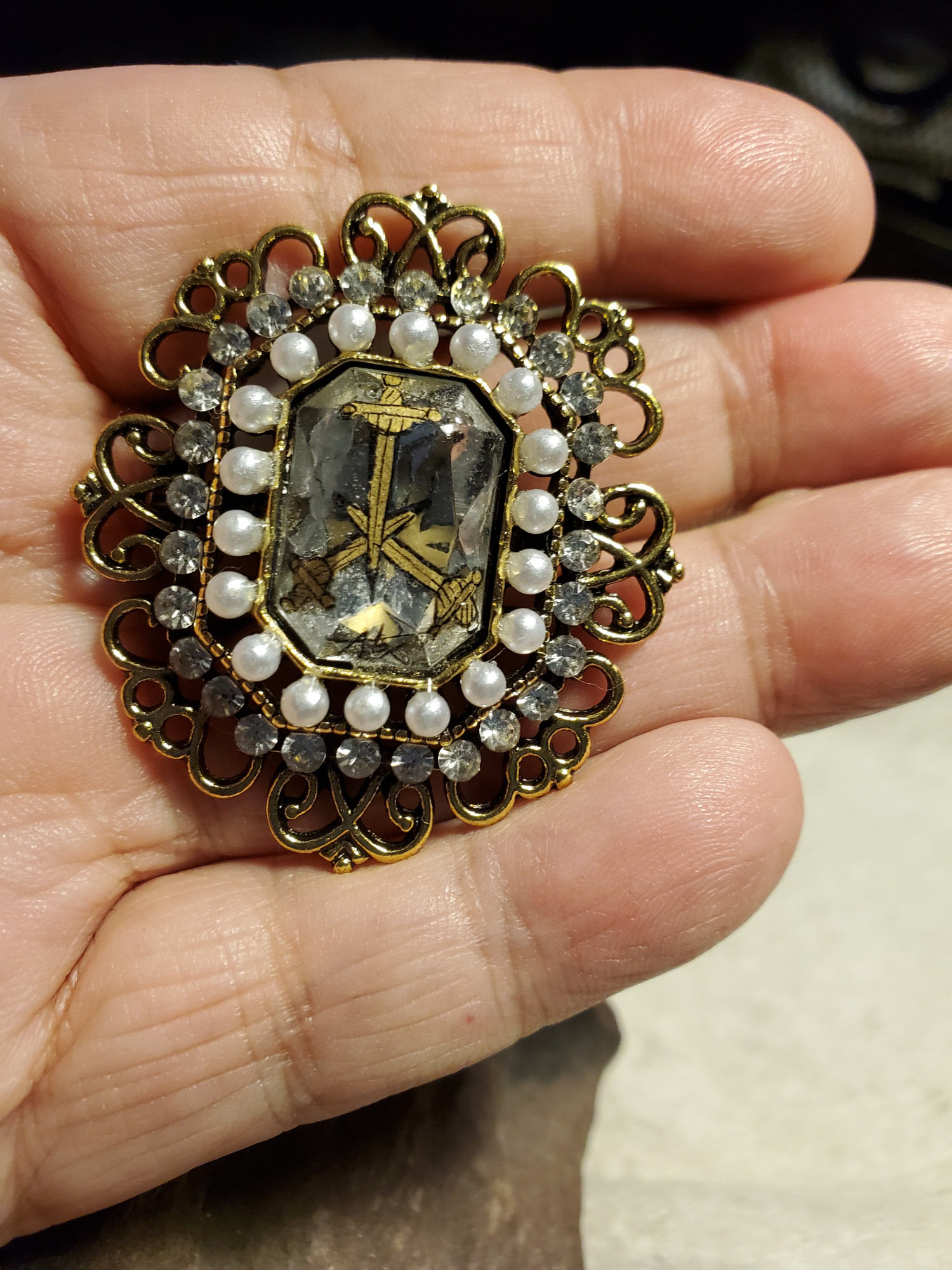 MoD Tudor Rock Crystal Brooch Pendant
