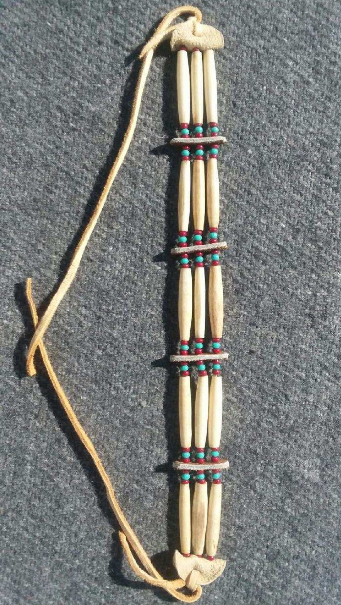 Bone hairpipe choker necklace