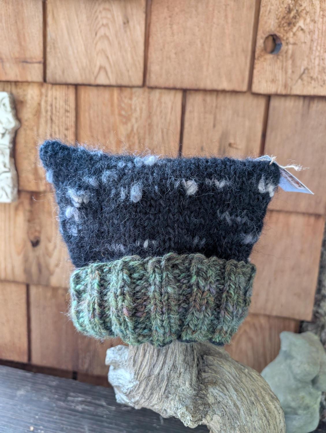 Knitted cat hat, alpaca and wool