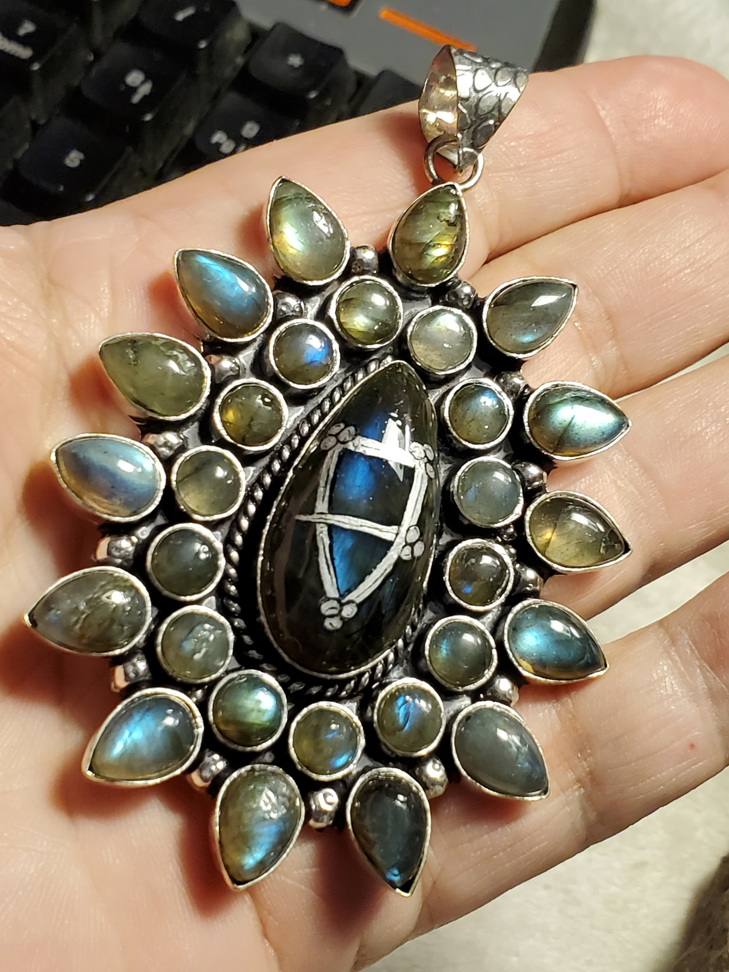Silver Brooch Labradorite Pendant