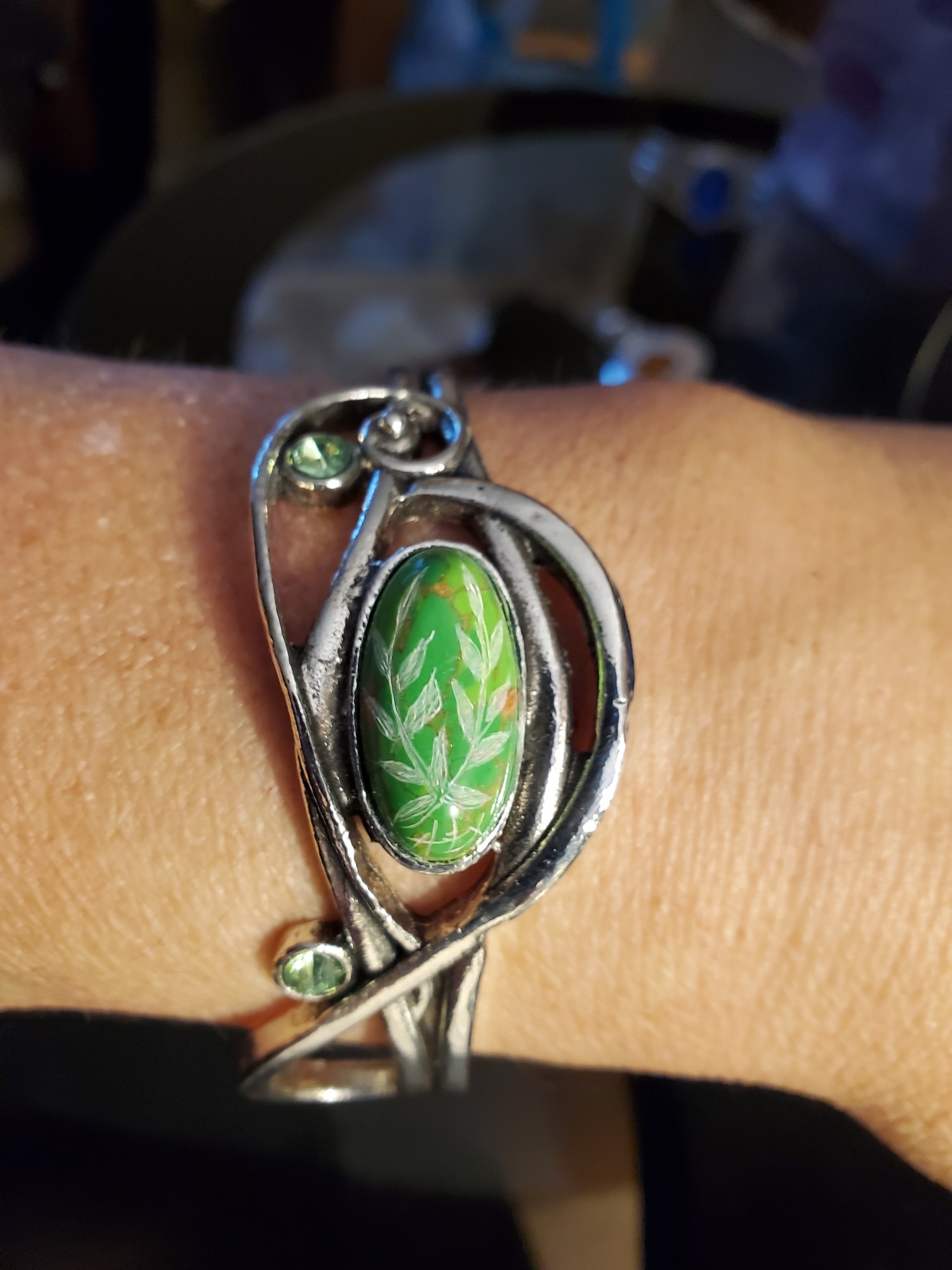 Laurel Intaglio Bracelet Cuff