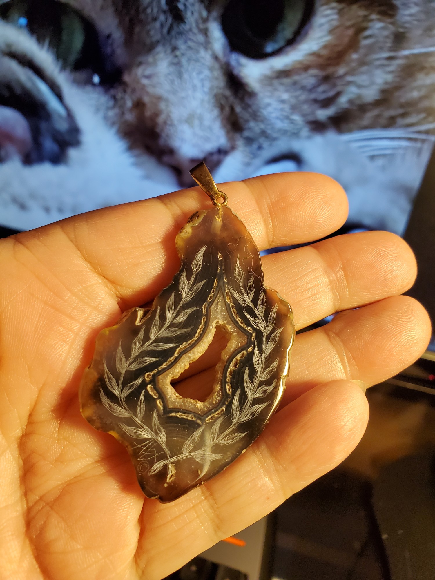 Laurel Intaglio North African Agate Pendant