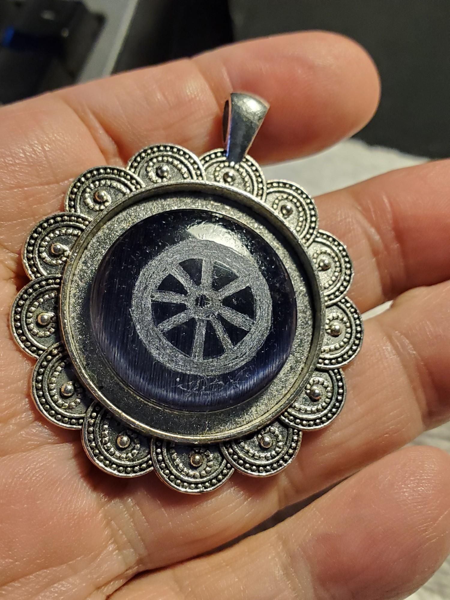 Silver Wheel Blue Pendant