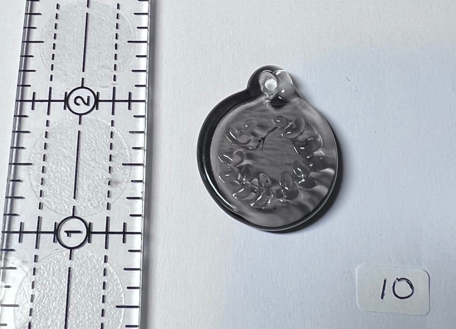 Glass Laurel Pendant