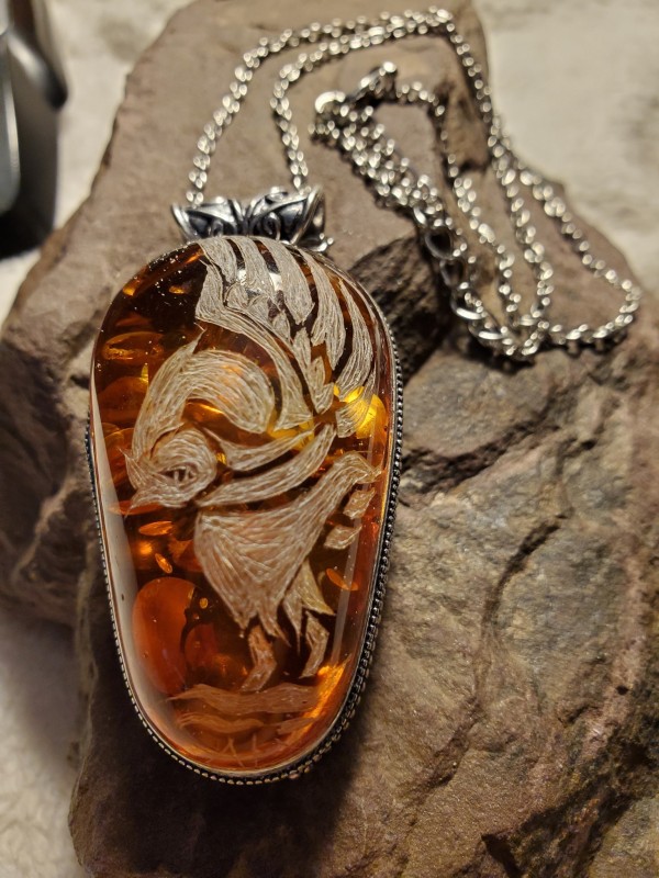 Pelican Celtic Intaglio Amber in Sterling Pendant