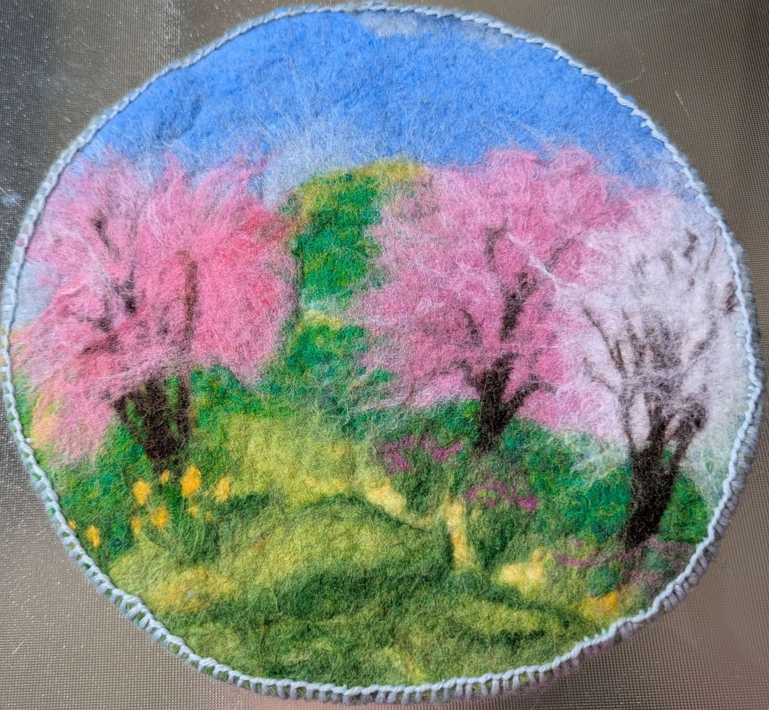 Spring Garden Round Felted Wool Hot pad trivet