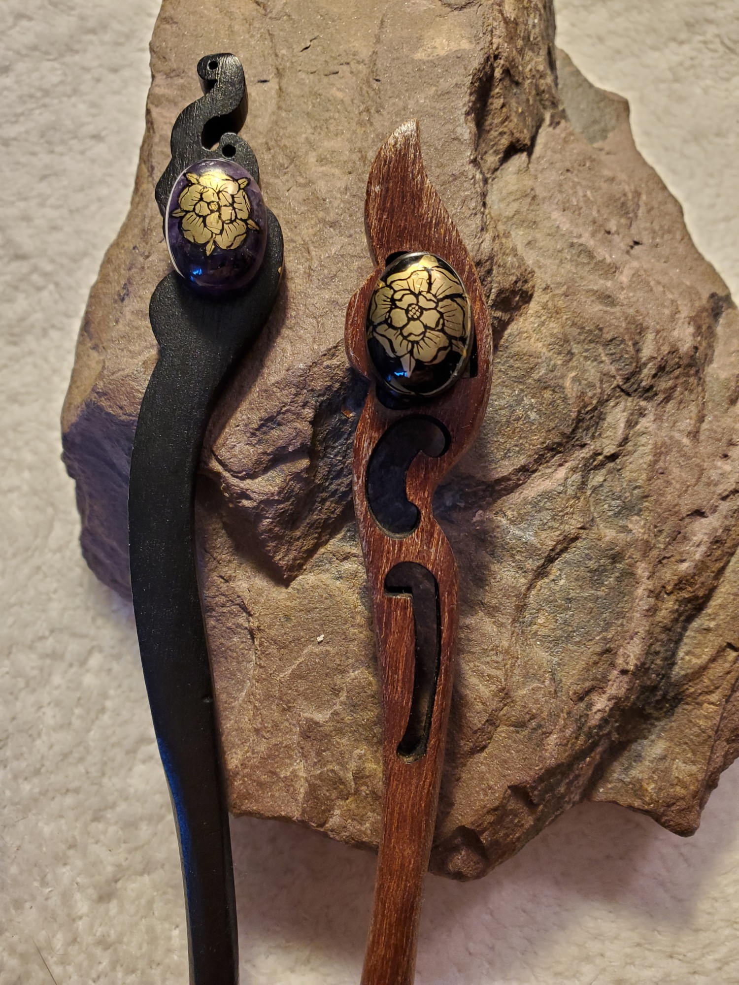 Tudor Rose Hair Stick Cedar