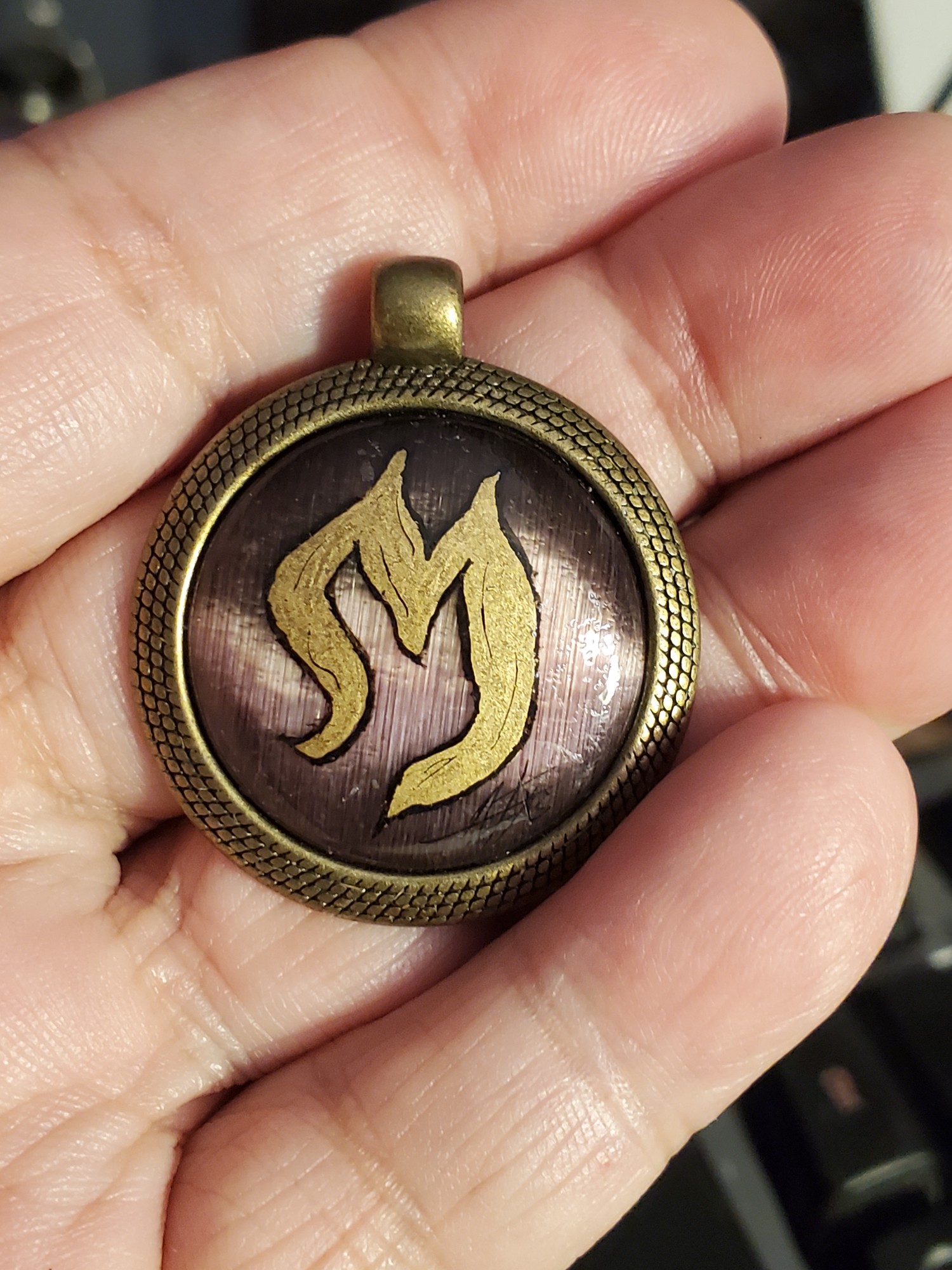 Maunche Persian Purple Pendant