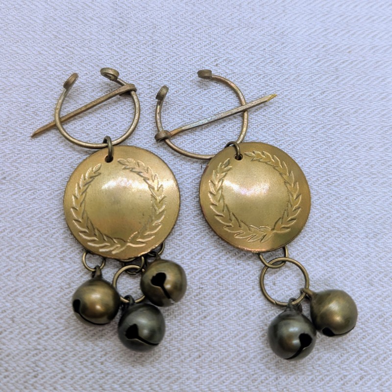 Rus compound pendant