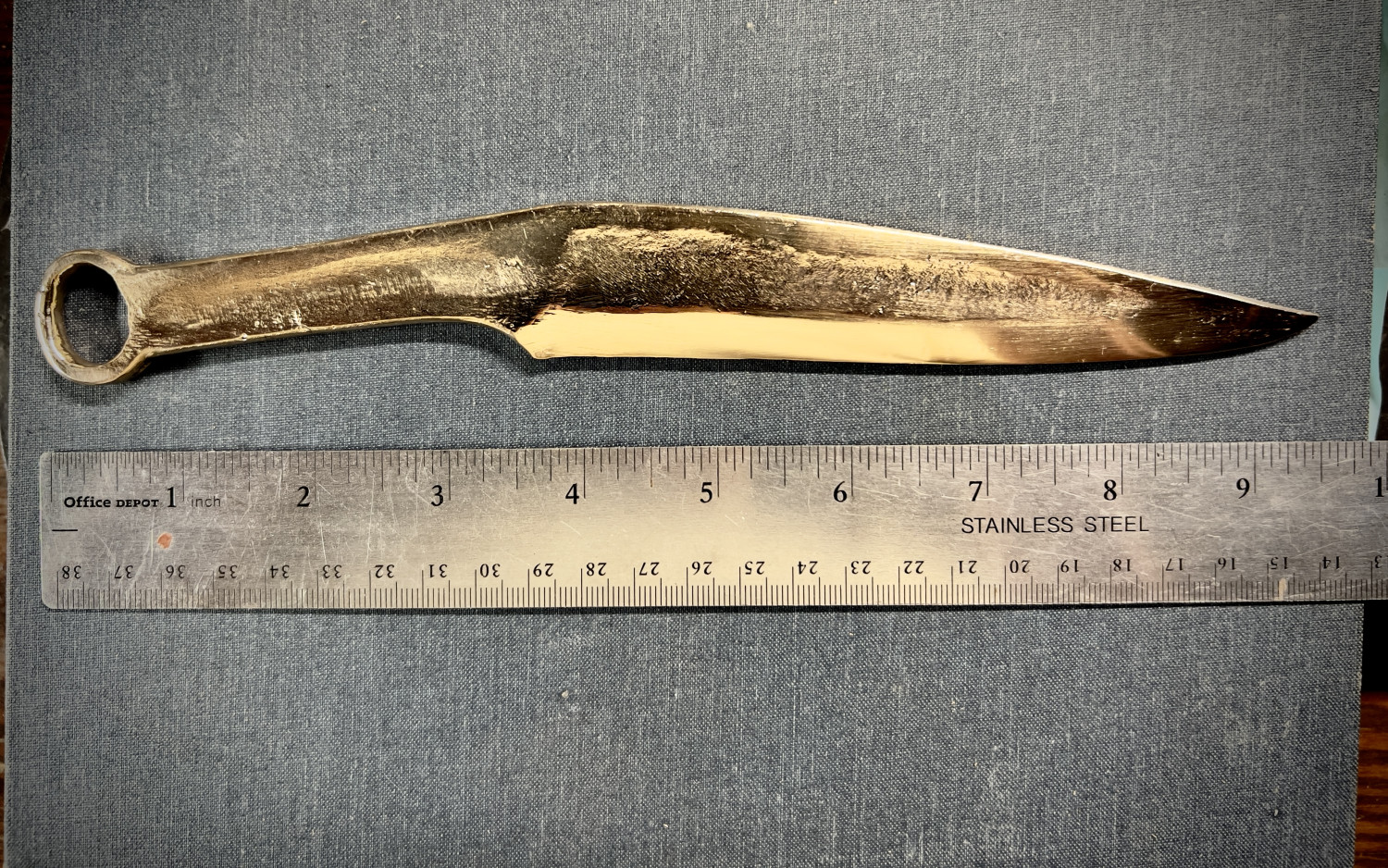 Bronze utility knife (Scythian)