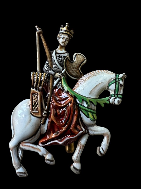 HAND PAINTED Lady Archer on Horseback - 15th century - Medieval-Style Pin