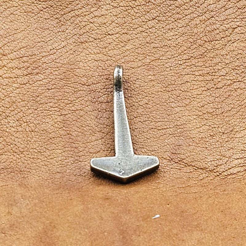 Viking Age Mjolnir - skinny