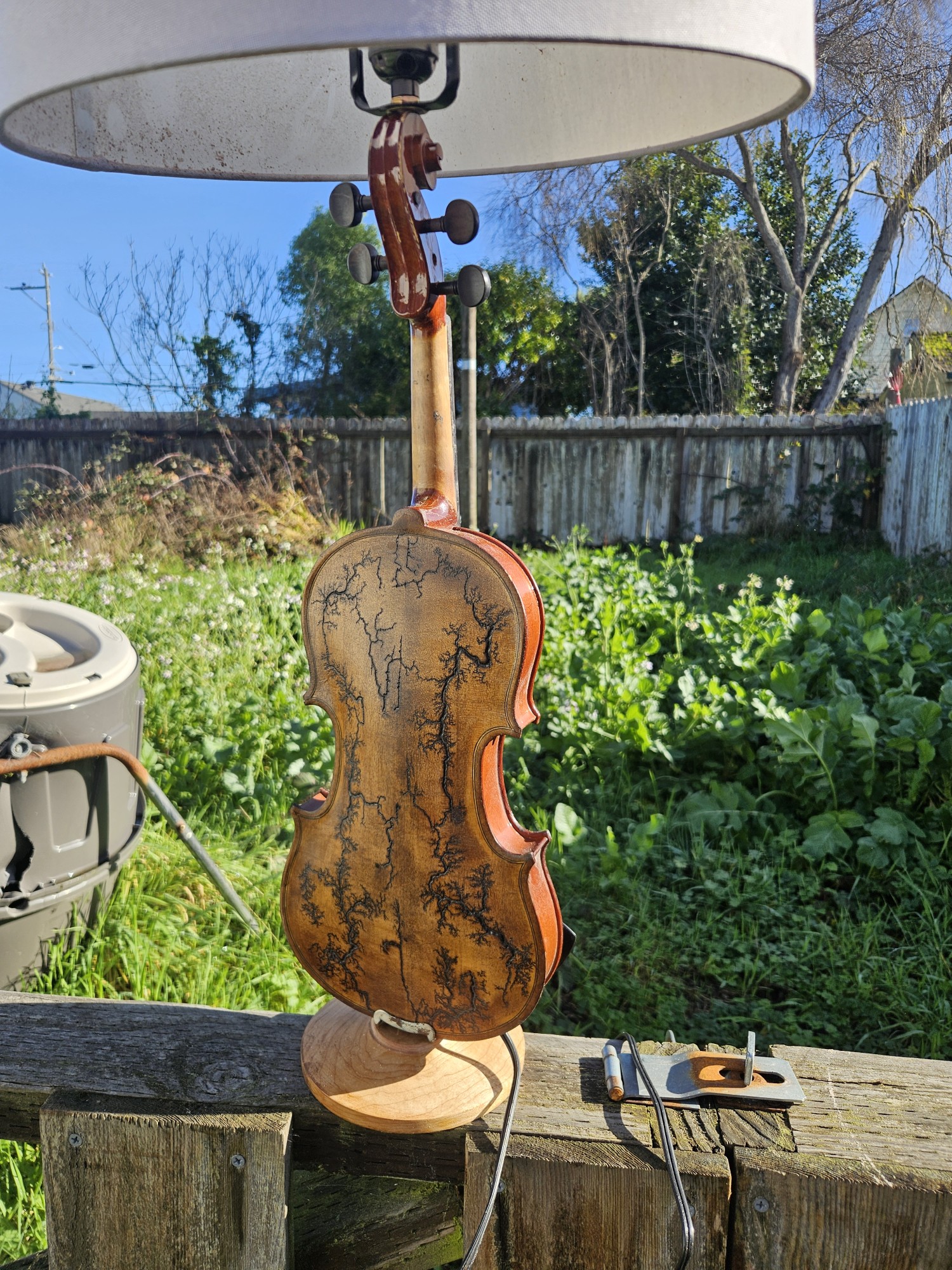 Repurposed "Electric" Violin Lamp