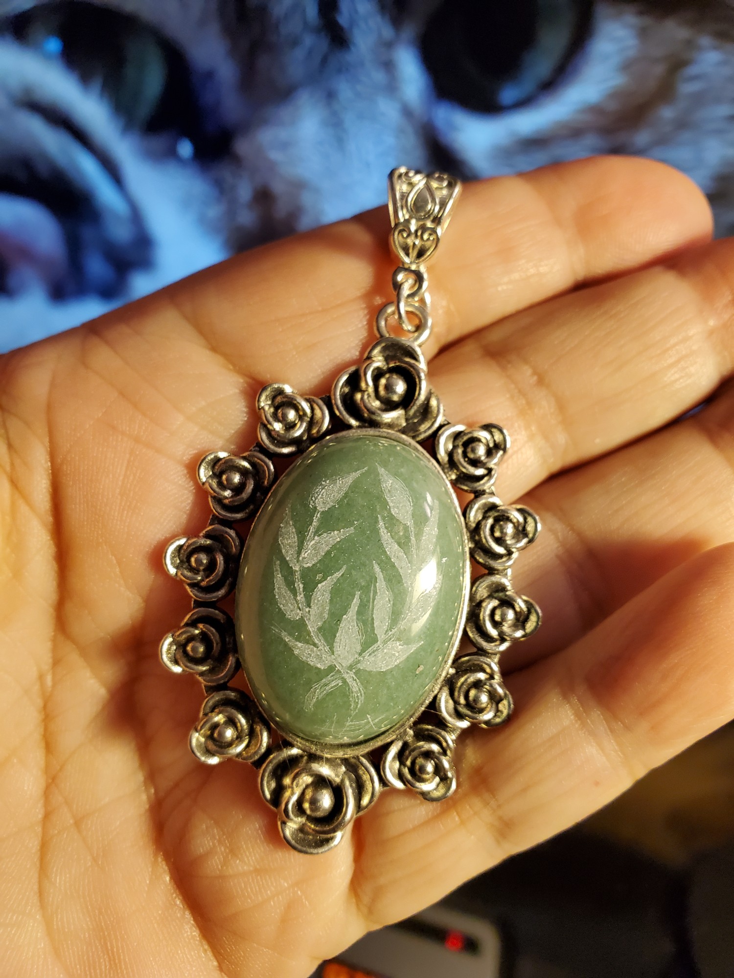 Laurel Intaglio Aventurine Pendant