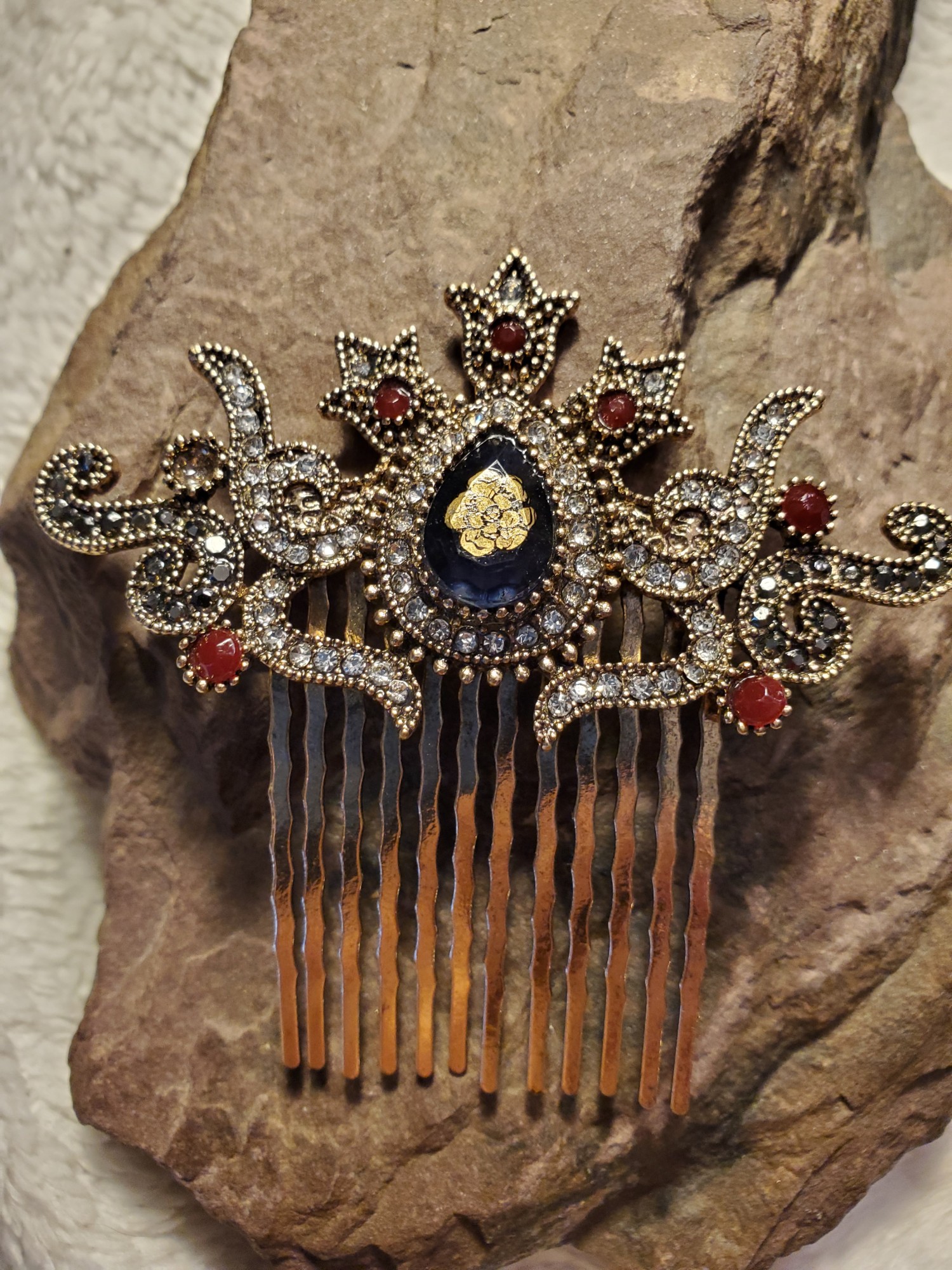 Tudor Rose Hair Ornament