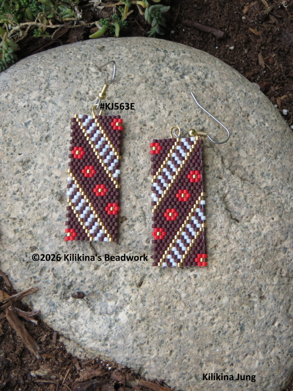 Native American Style Beaded Earrings - Beaded Flowers - Beautiful Beaded Earrings - Beaded Lines - Beaded Flowers