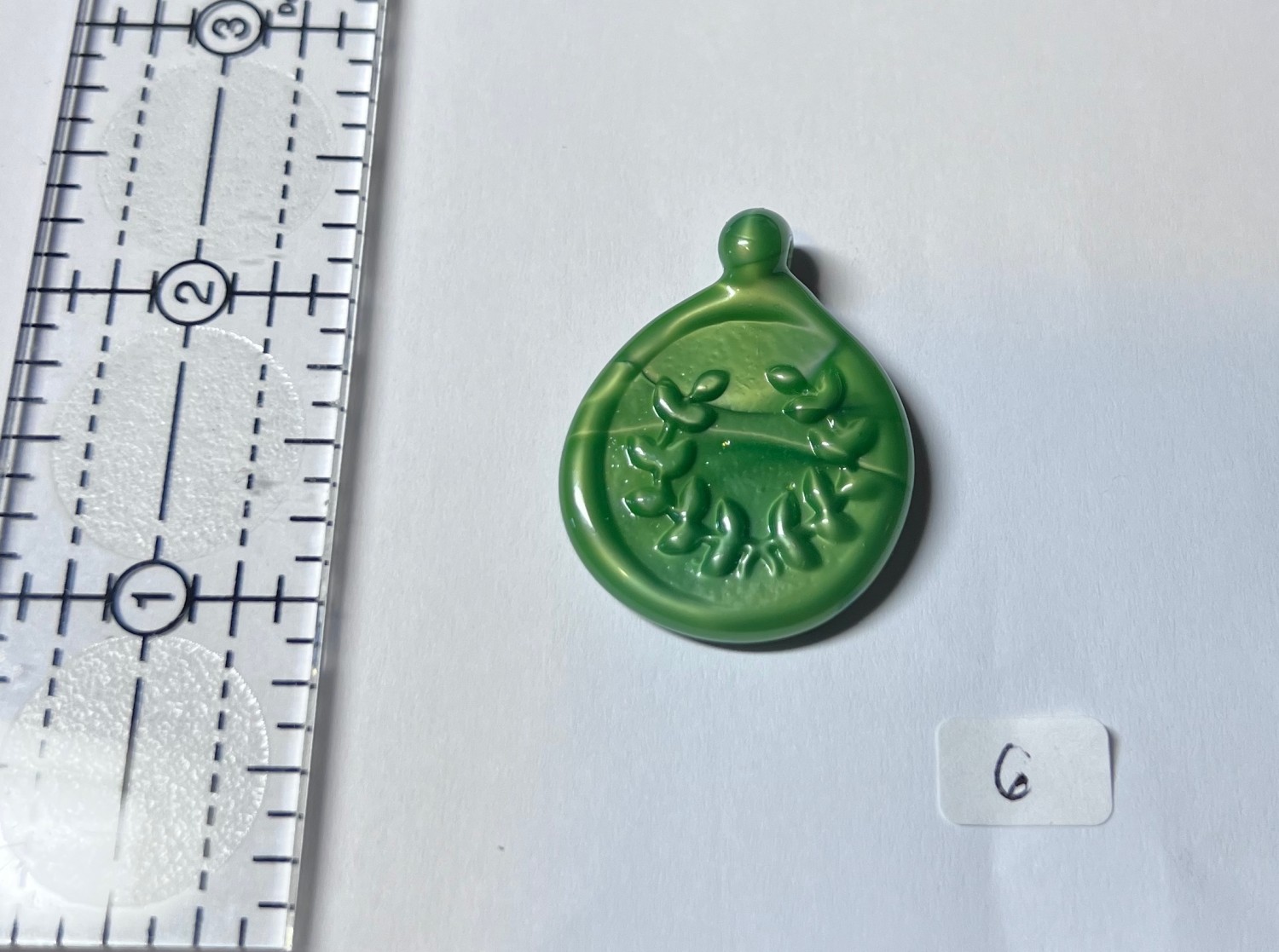 Glass Laurel Pendant
