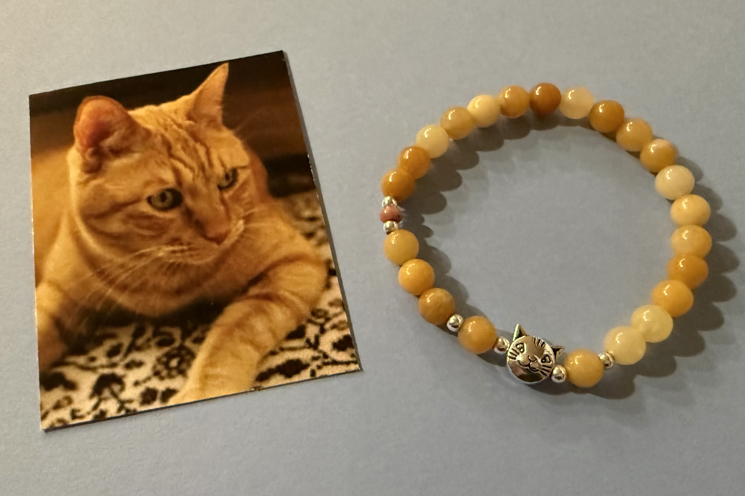 The "Clementine": Orange Tabby 6mm gemstone bracelet