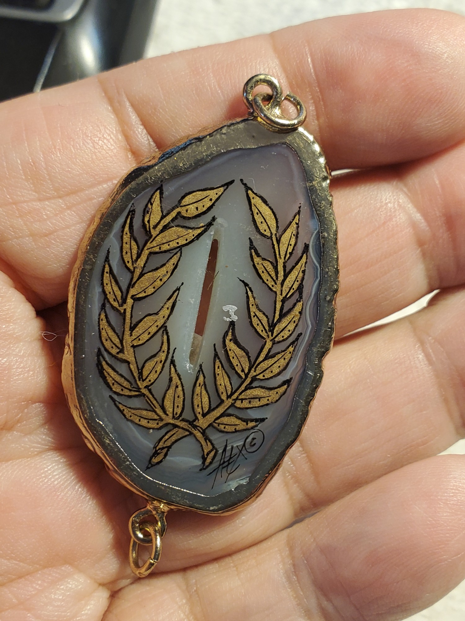 Laurel Gray Agate in 14k gold Pendant