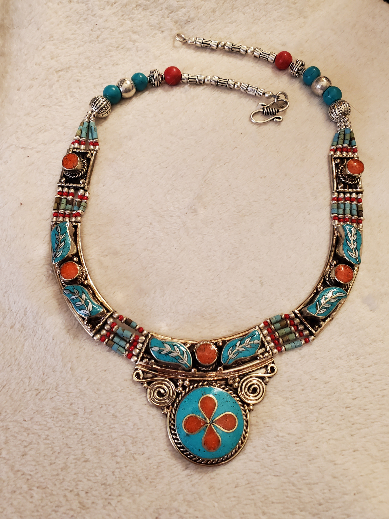 Laurel Statement Necklace