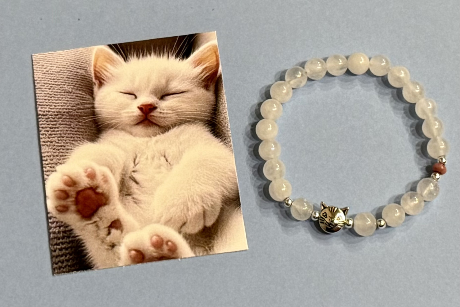 The "Tundra": White Cat 6mm gemstone bracelet