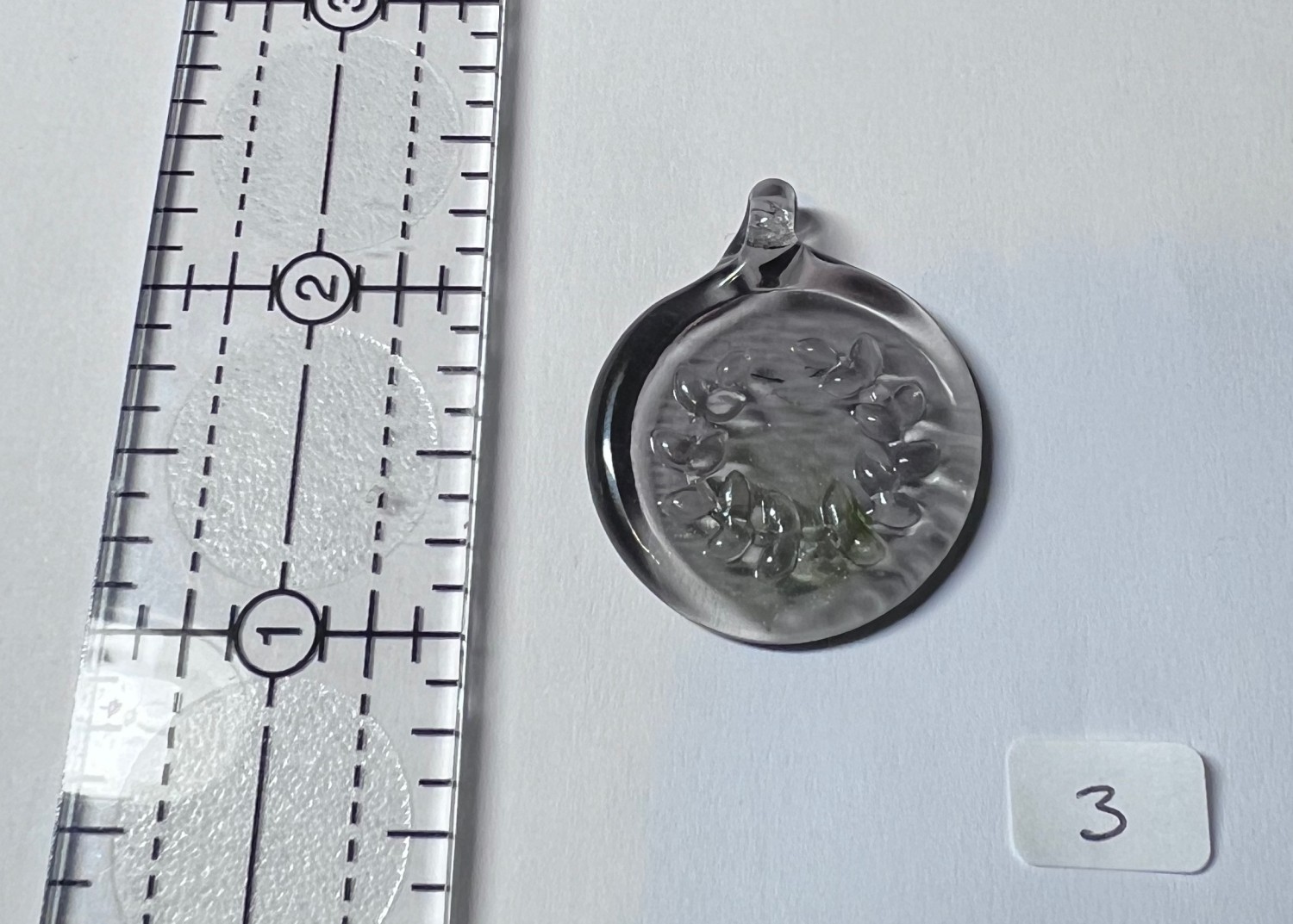 Glass Laurel Pendant