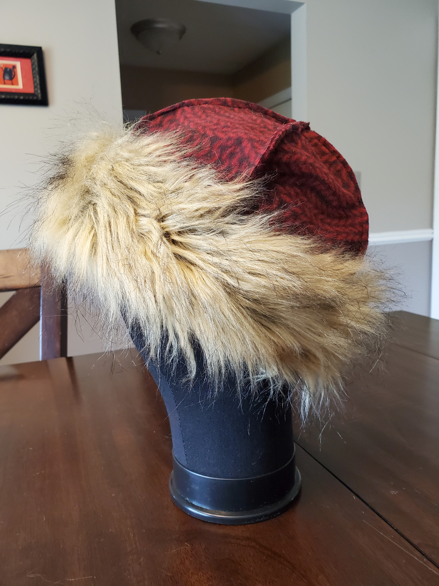 Viking Birka Hat Red Polar Fleece M