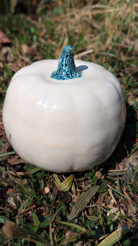 Ceramic pumpkin