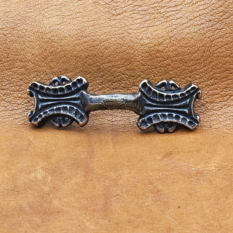 Viking Age bow fibula/brooch (v1)