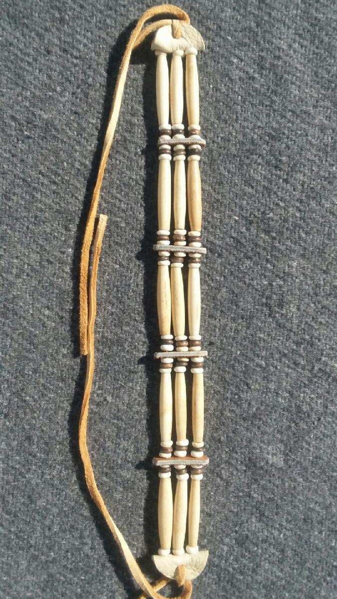 Bone hairpipe choker necklace