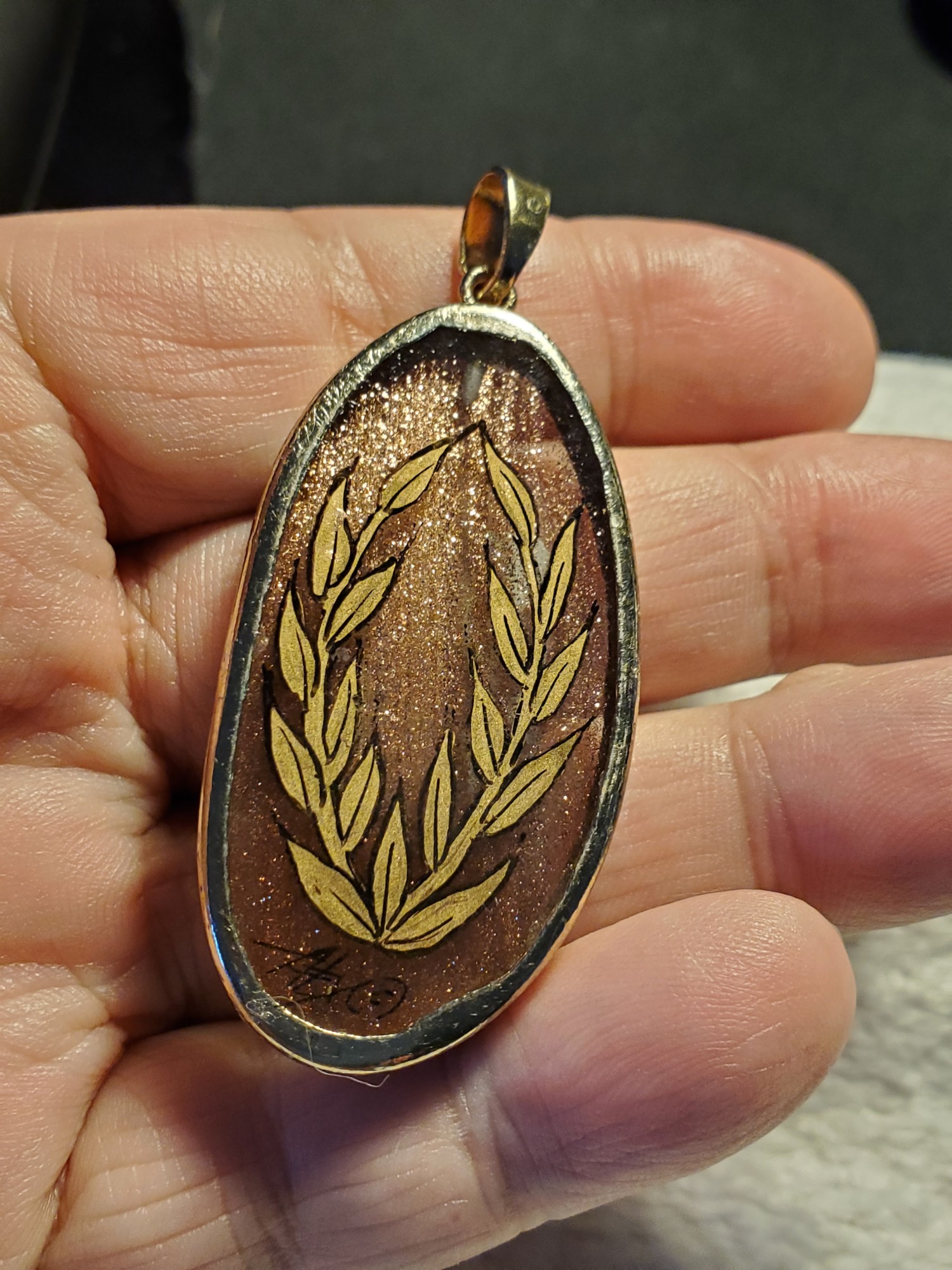 Laurel Quartz Pendant