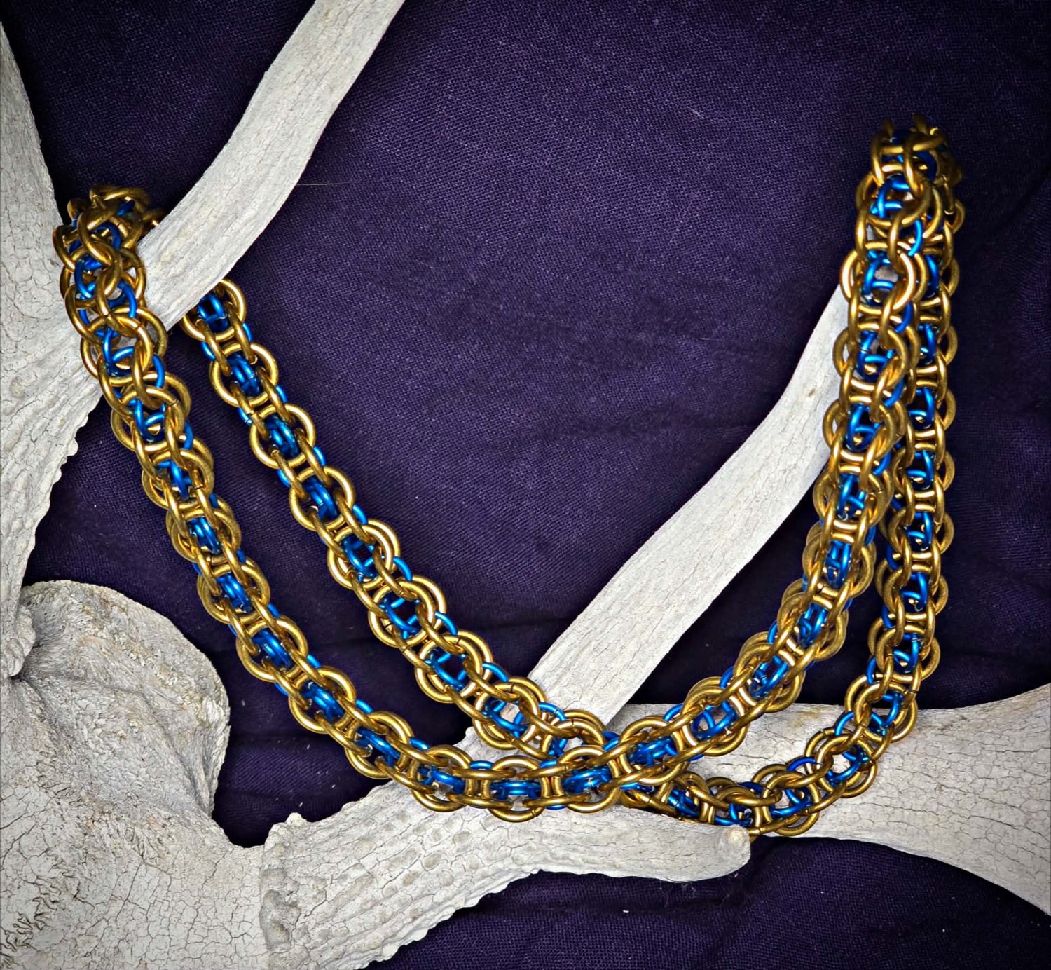 Brass Boxchain with Blue Aluminum inner chain