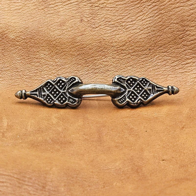 Viking Age bow fibula/brooch (v4)