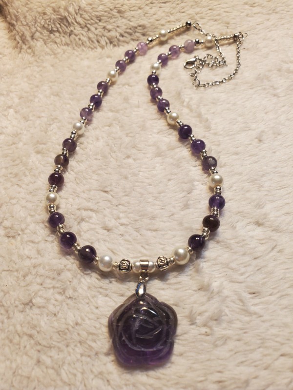 Amethyst Rose Pearl Necklace