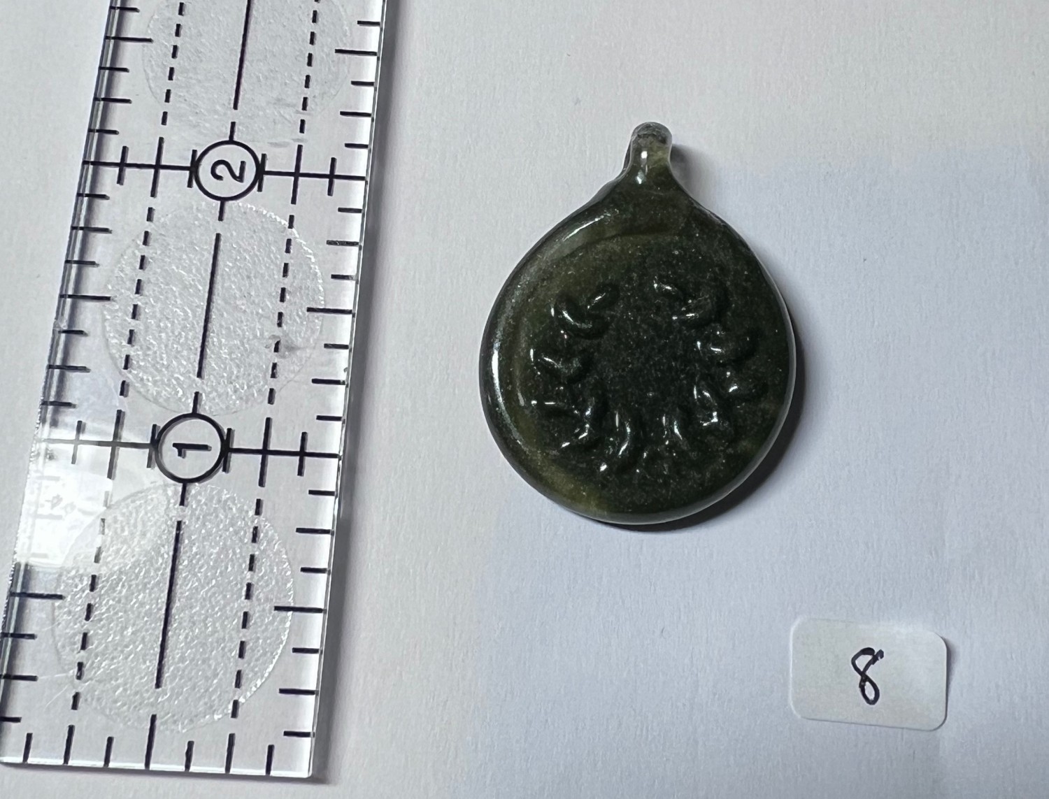 Glass Laurel Pendant