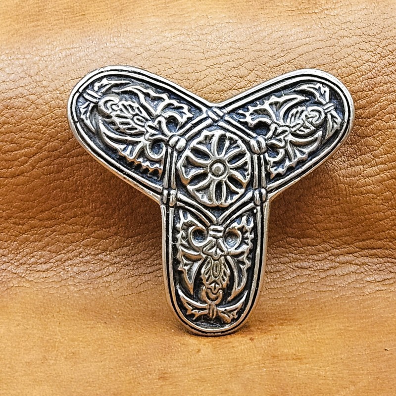 Viking age trefoil brooch - 10 c.
