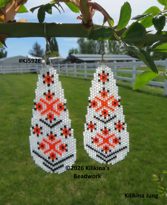 Native American Style Beaded Earrings - Beaded Southwestern Earrings - Beaded Earrings - Beaded Flower Earrings - Made by Kilikina