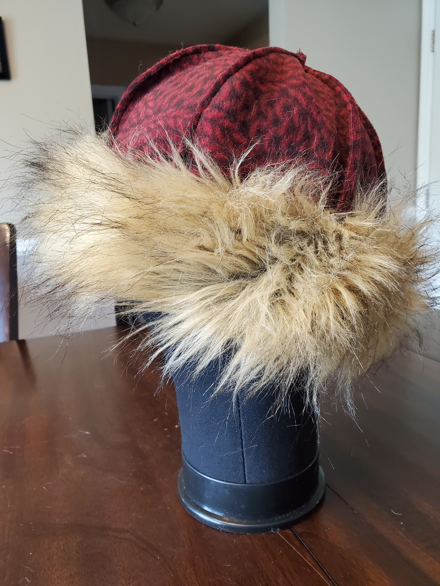 Viking Birka Hat Red Polar Fleece Small