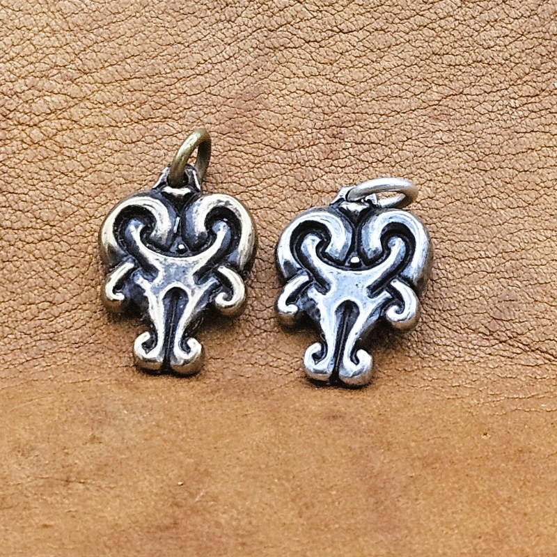 Viking Age knot pendant - Haithabu, Germany