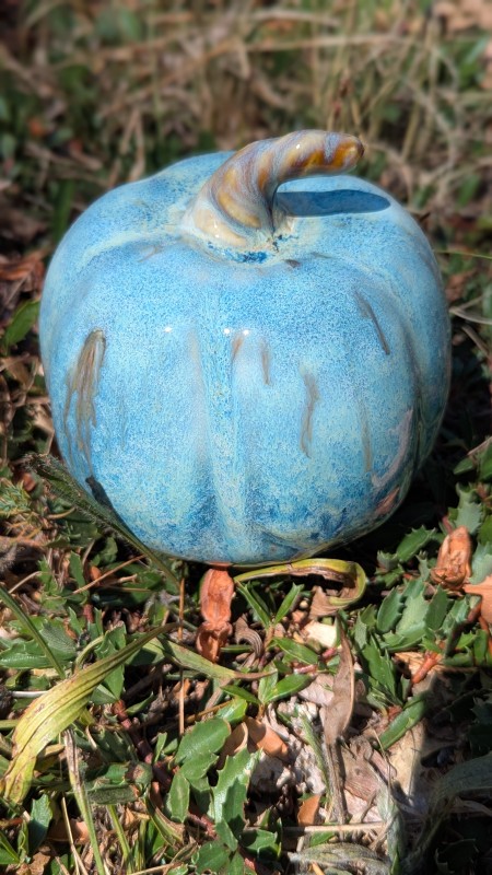 Ceramic pumpkin