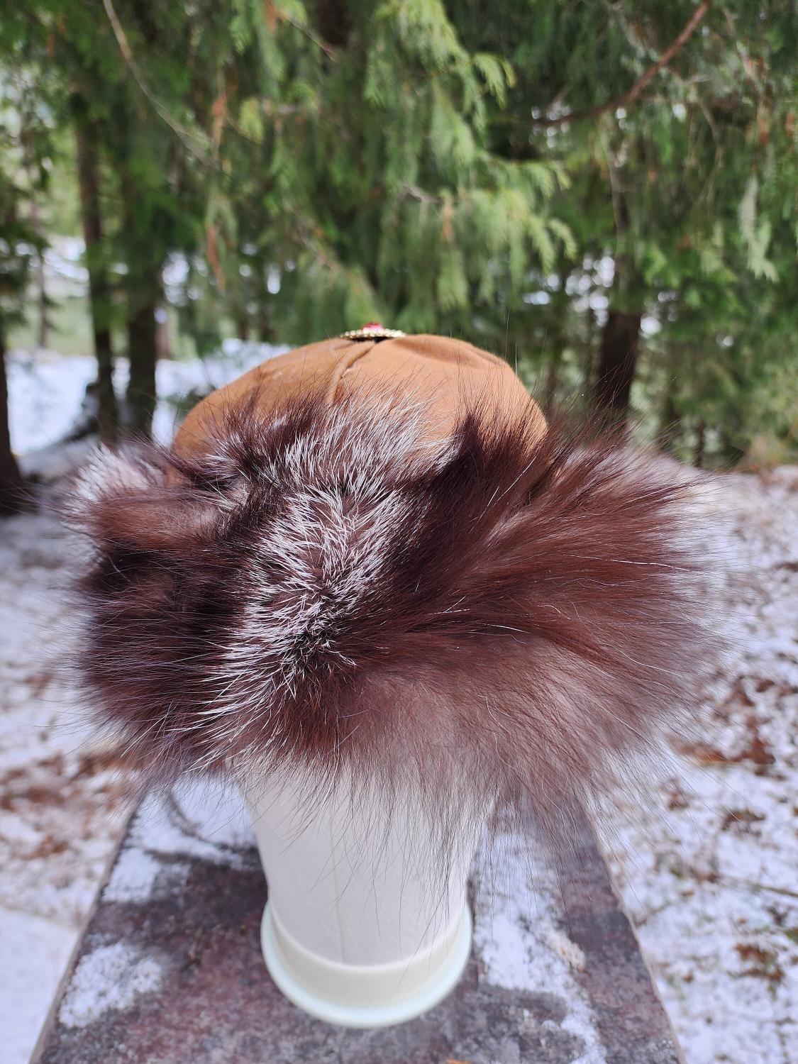 Unisex brown (fox fur RECLAIMED), hat, brown oil skin fabric.