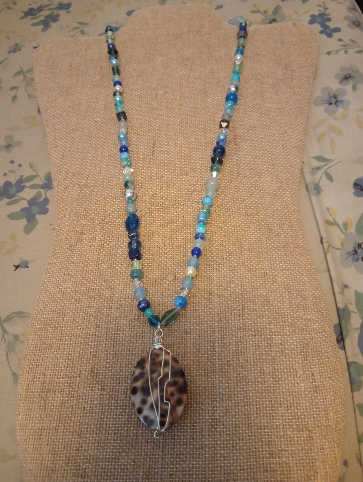 Blue and Teal Beaded Leopard Print Necklace