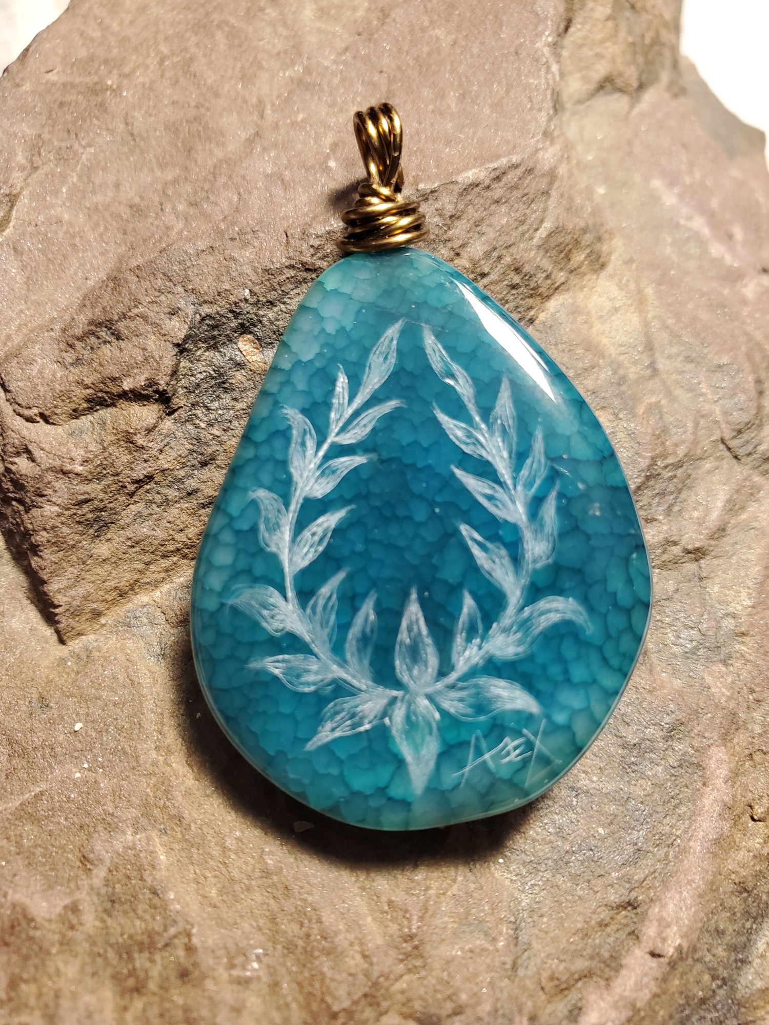 Laurel Intaglio Mermaid Agate Pendant