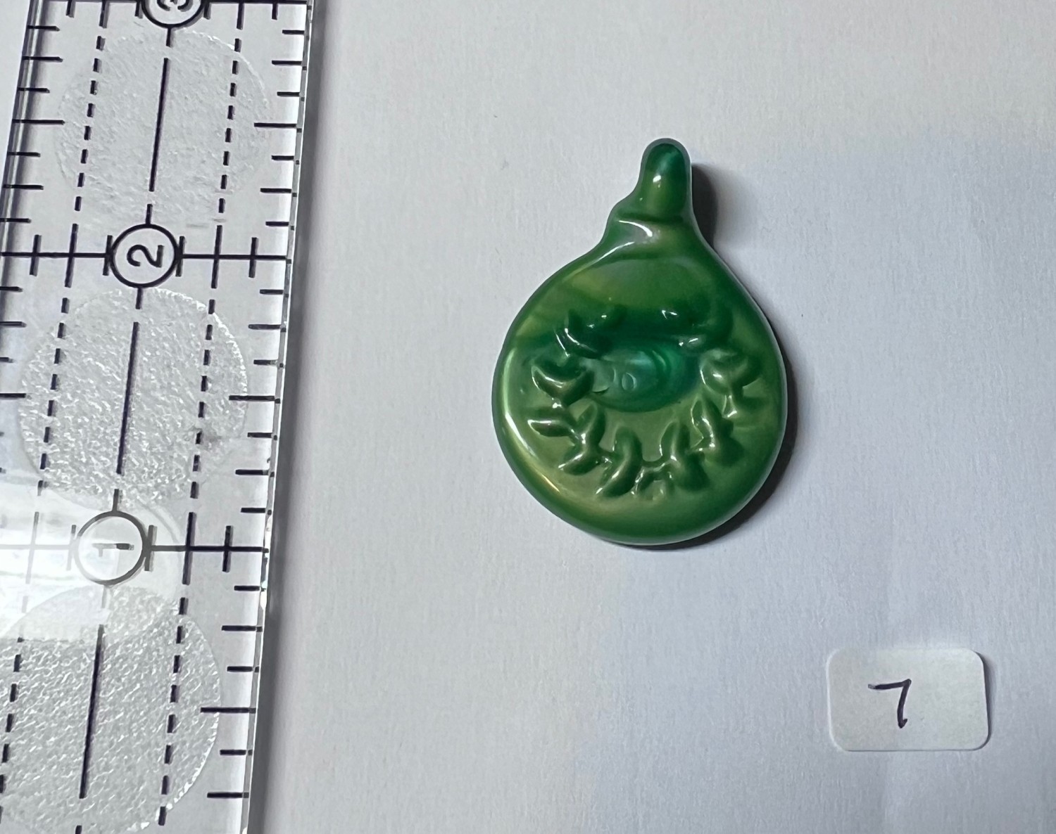 Glass Laurel Pendant
