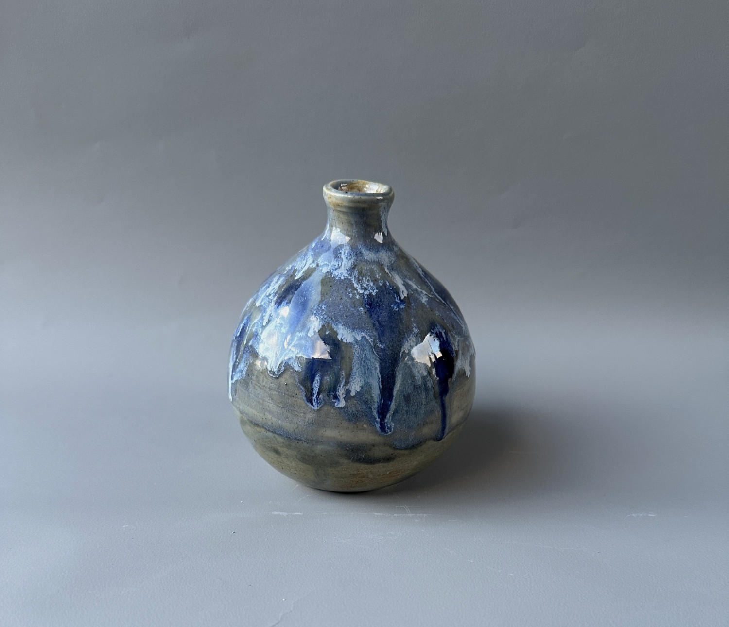 Snow Vase