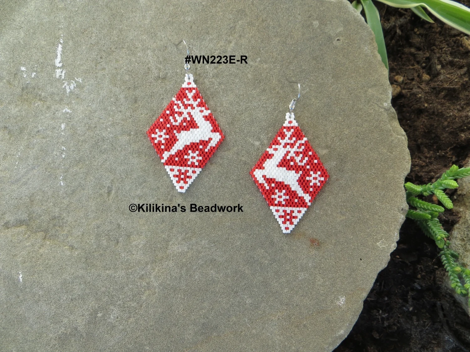 Reindeer Earrings - Beaded Reindeer Earrings - Christmas Reindeer Earrings - Seed Beaded Christmas Earrings - Beaded Christmas Earrings - Made by Kilikina