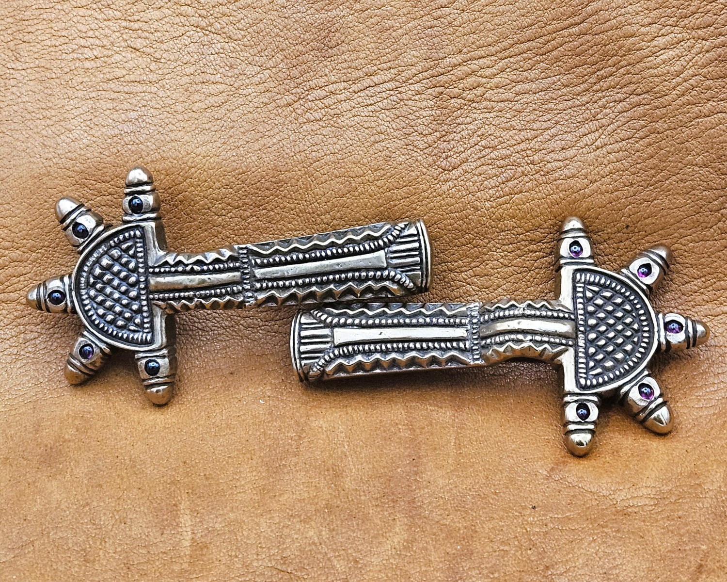 Frankish radiate-head bow brooch - mid 6th c.